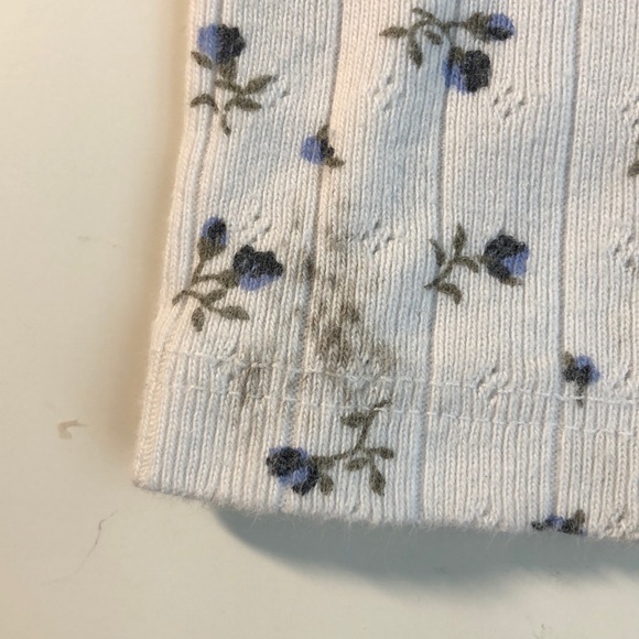 Brandy Melville tank top NOT SOLD ONLINE. - Picture 4 of 6